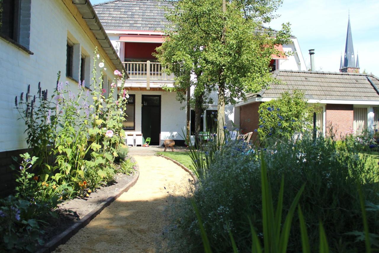 Het Aambeeld Bed & Breakfast Wanroij Luaran gambar