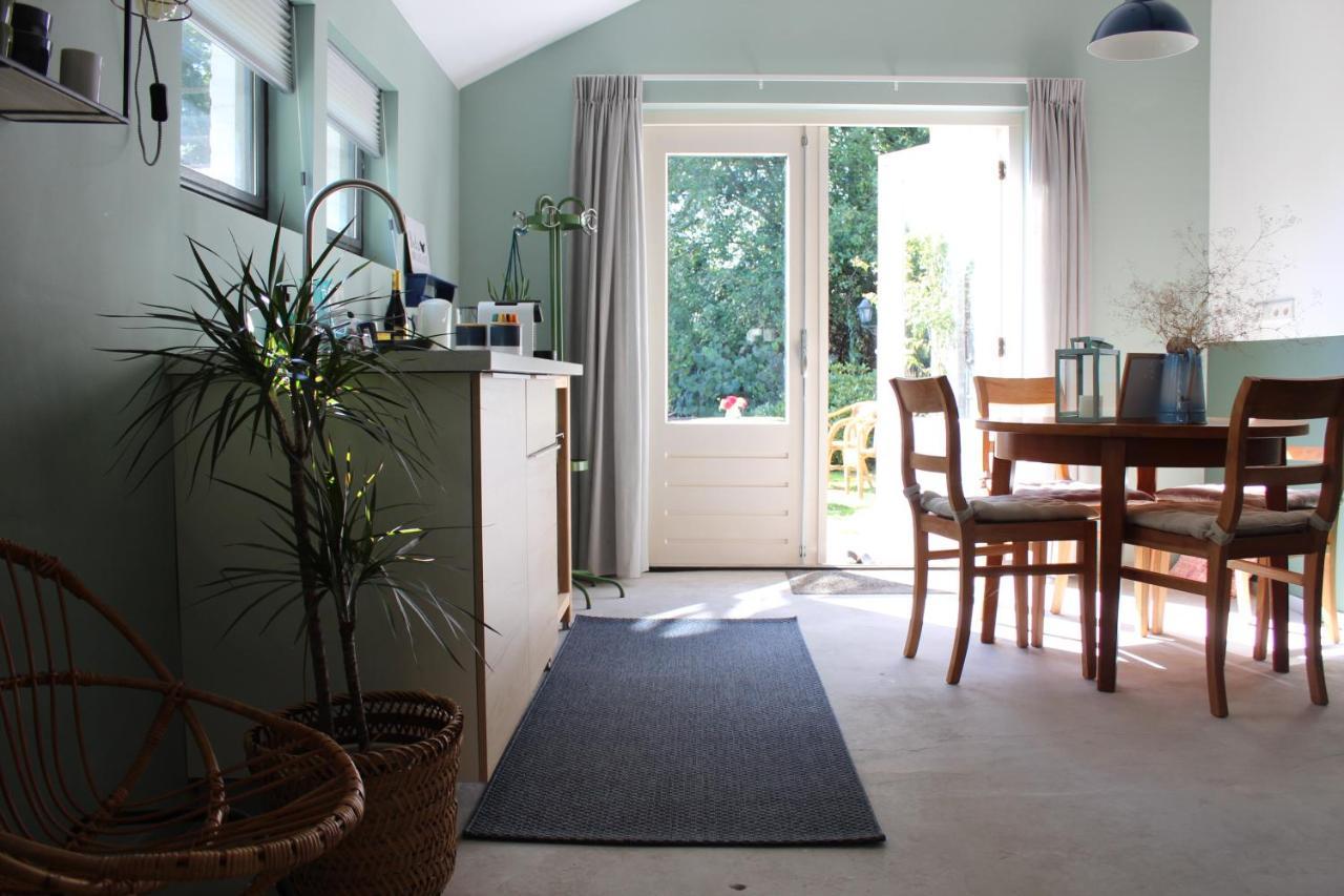 Het Aambeeld Bed & Breakfast Wanroij Luaran gambar