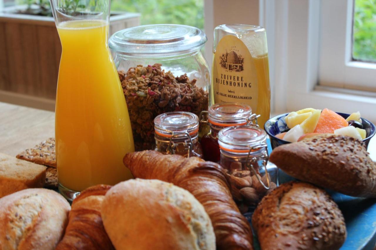 Het Aambeeld Bed & Breakfast Wanroij Luaran gambar